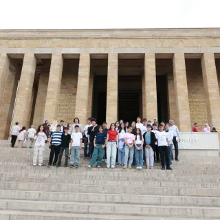 OSMANGAZİ BELEDİYESİ'NDEN LGS ÖĞRENCİLERİNE MORAL VE MOTİVASYON GEZİSİ